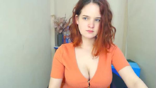 Newest Bigo Live Nipple Slip Tonight, she invited her boyfriend over to snack on each other.